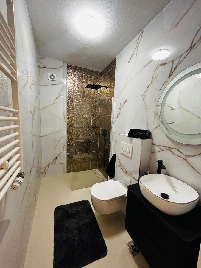 סגט ווראנייצה Apartmani Stanic מראה חיצוני תמונה