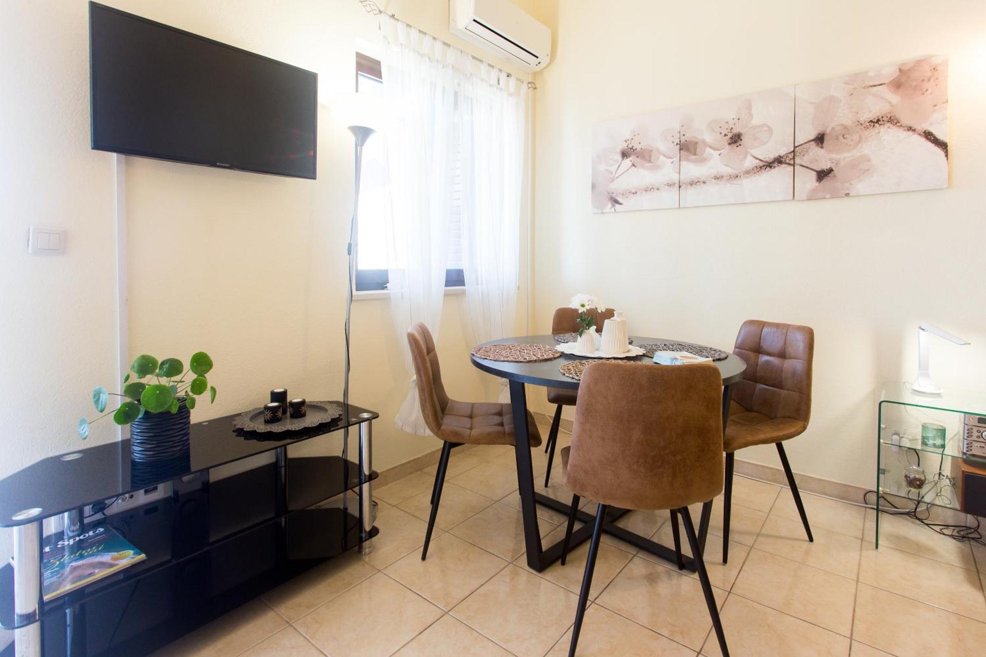 סגט ווראנייצה Apartmani Stanic חדר תמונה